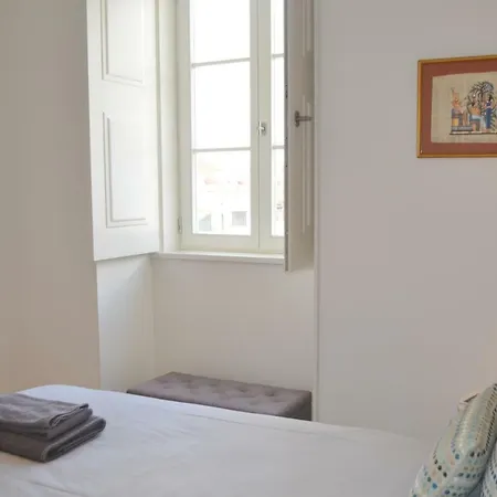 Rh Mouraria Garden, Swimming Pool & View Lissabon